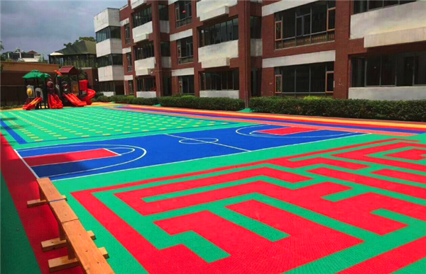 幼兒園地板的安全問題，需要被更多人看到！