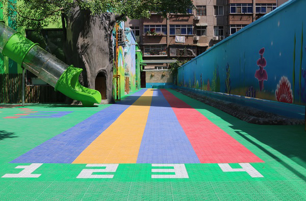 幼兒園懸浮地板上面可以停車行車嗎？